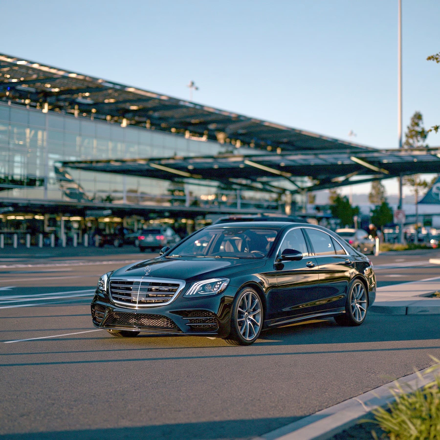 Signature OAK, Kaiser Air car service — PB Limo chauffeured car service